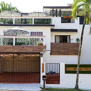 pr1654-4-private-queen-bed-w-shared-bathroom.top-hotels-puertorico.com/