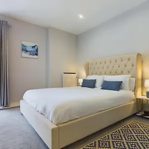 apt-in.cambridgehotelsuk.com/